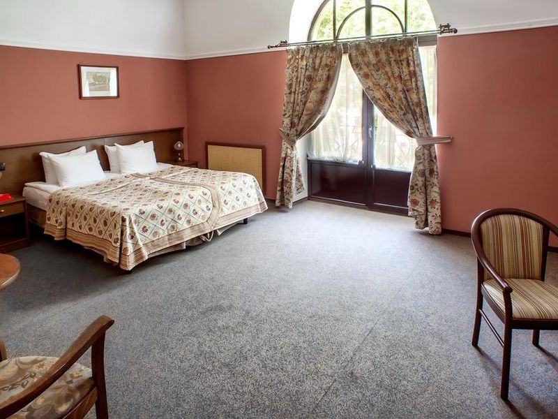 Hotel Photo 5