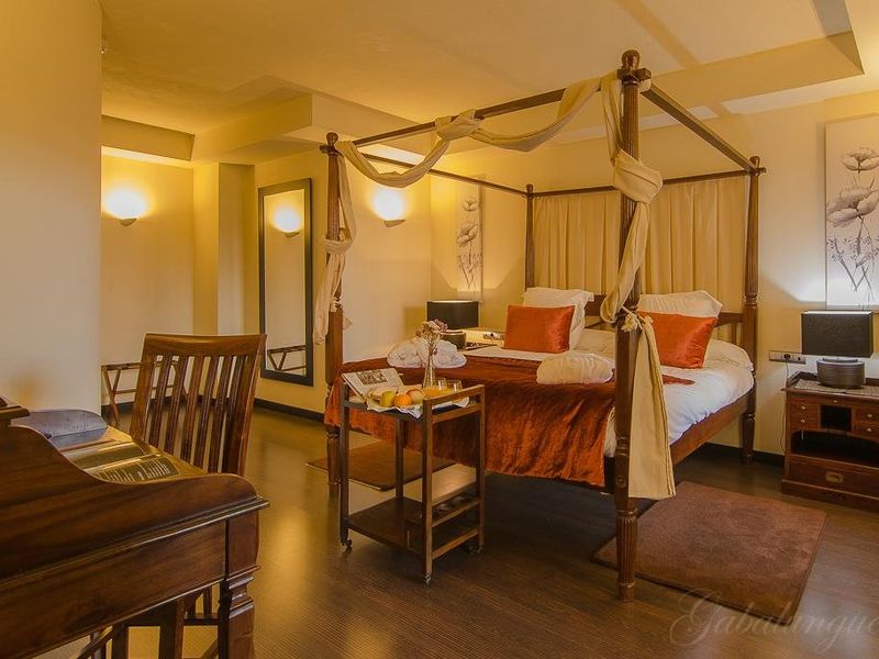 Hotel Photo 5