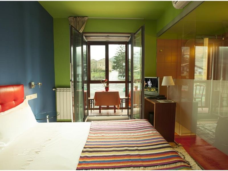 Hotel Photo 5