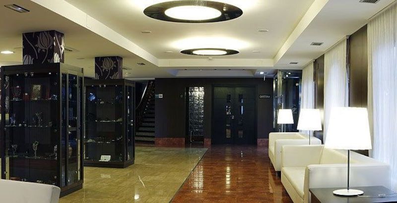 Hotel Photo 12