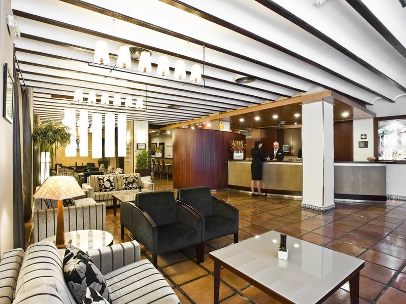 Hotel Photo 6