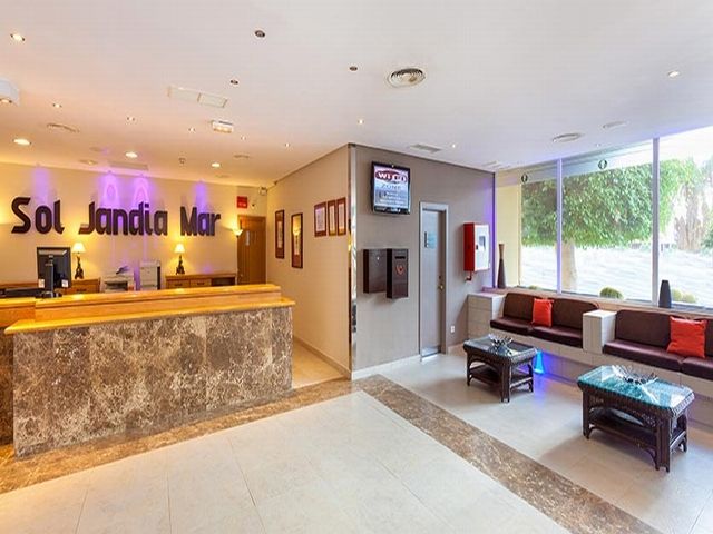 Hotel Photo 15