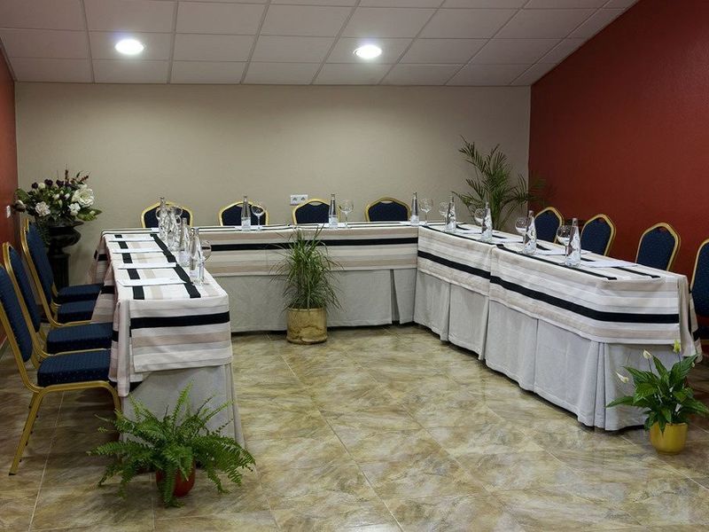 Hotel Photo 12