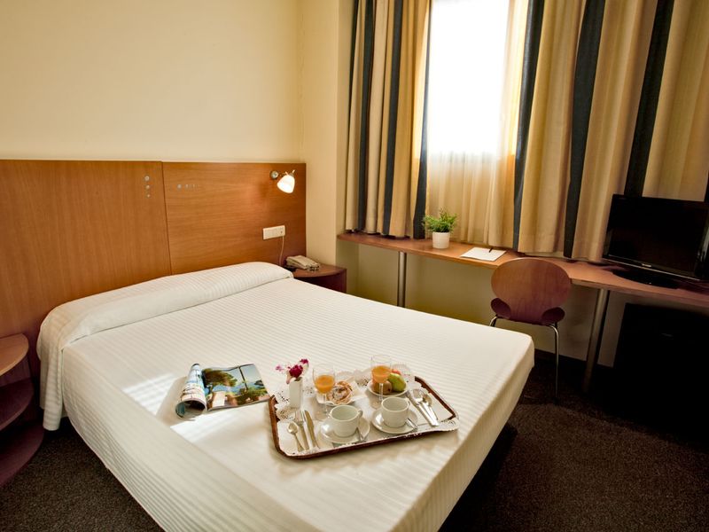 Hotel Photo 8