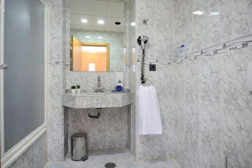 صورة الفندق 8