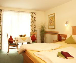 Apart-Hotel Pension Roßmayer Bad Fuessing Germany