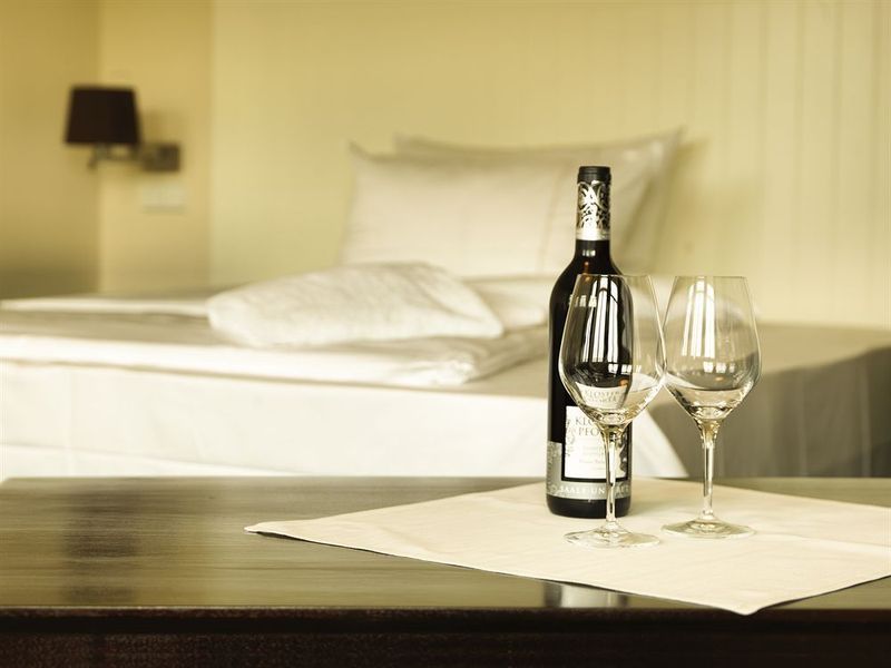 Hotel Photo 1