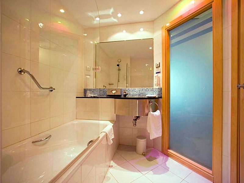 Hotel Photo 9