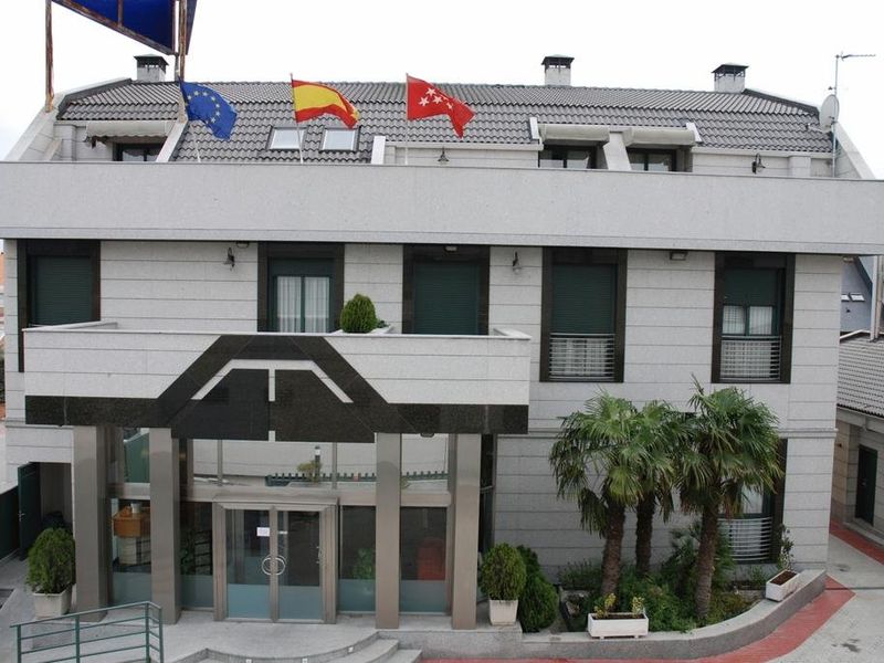 Hotel Photo 9