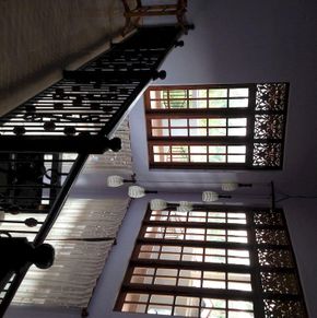 NearBy Hotel