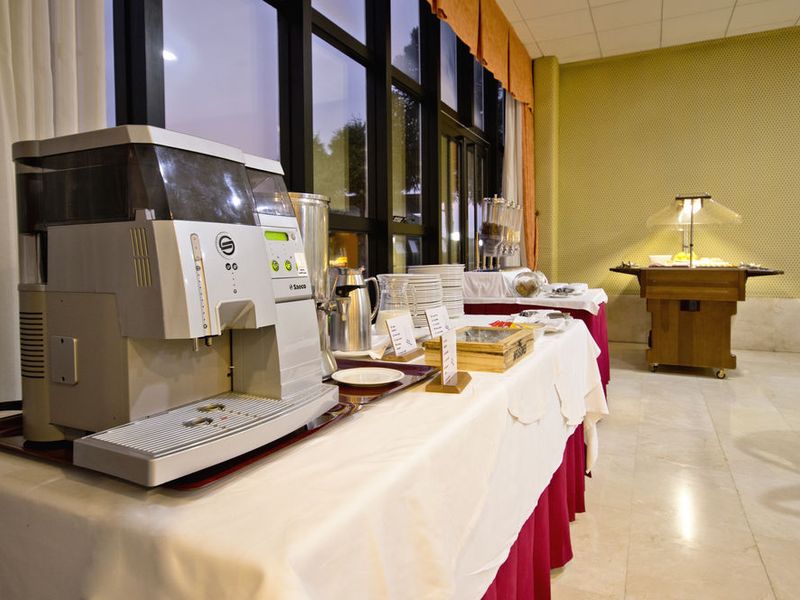 Hotel Photo 11