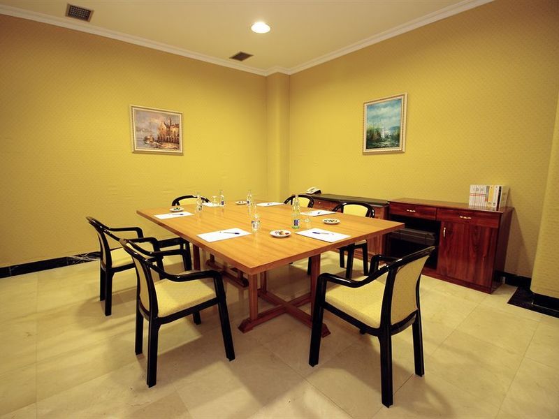 Hotel Photo 16