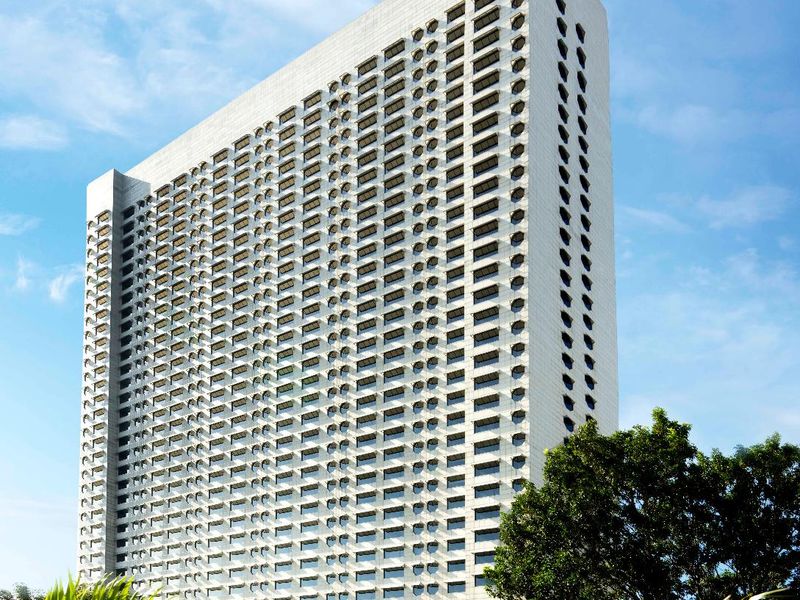 The Ritz-Carlton, Millenia Singapore