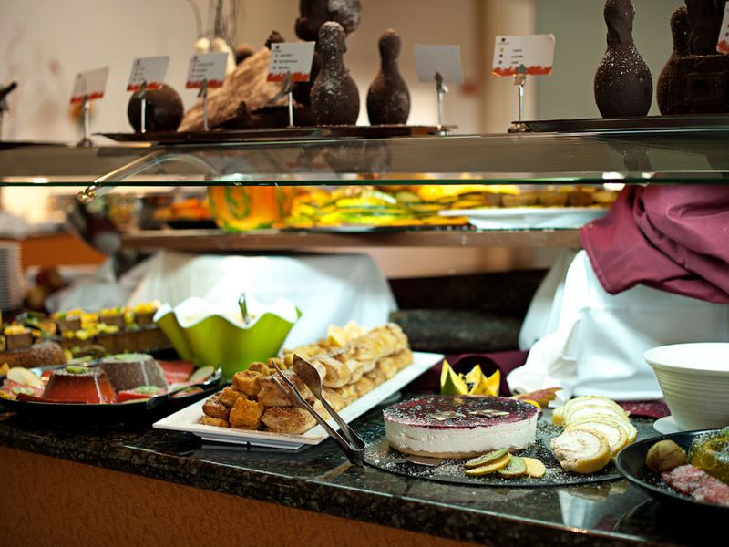 Hotel Photo 11