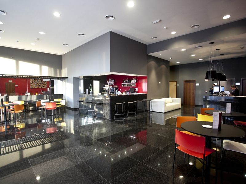 Hotel Photo 12