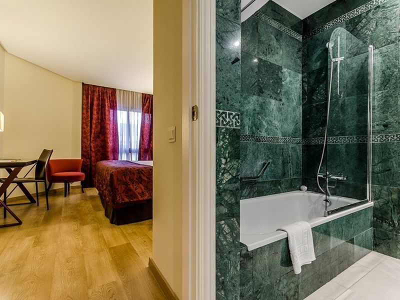 Hotel Photo 10
