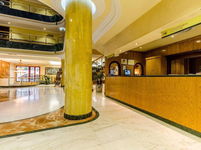 Hotel Photo 5