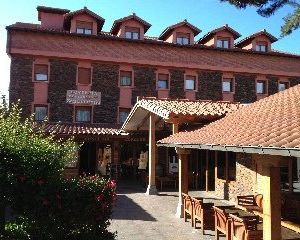 Hosteria San Emeterio Isla Spain