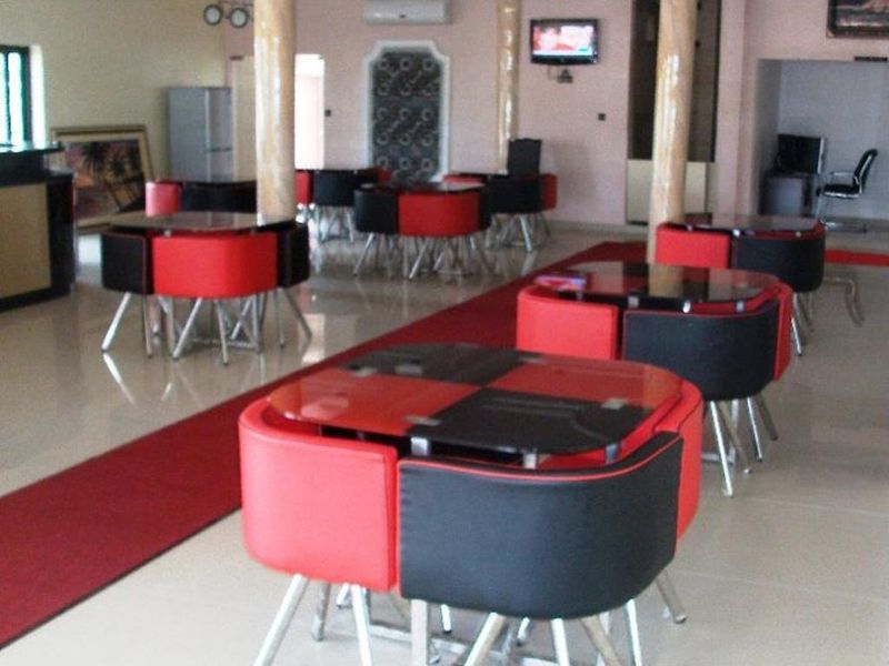 Hotel Photo 8