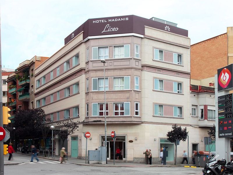 Hotel Photo 1