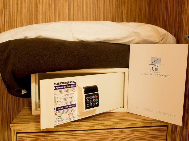 Hotel Photo 9