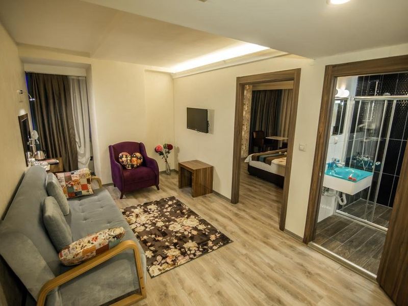 Hotel Photo 5