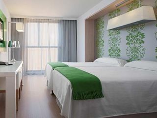 Hotel pic DoubleTree by Hilton Girona