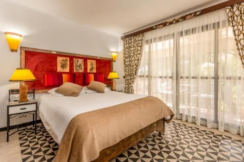 Hotel Photo 3