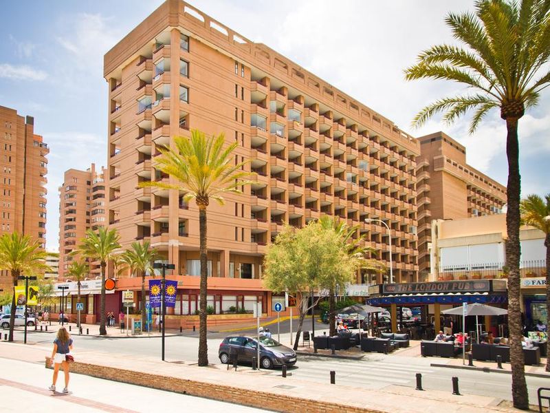 Hotel Photo 1