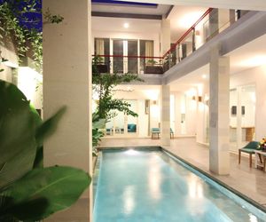 Apple Suite Kerobokan Indonesia