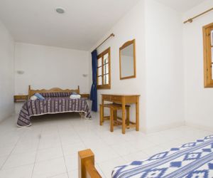 Apartamentos Jamaica Fornells Spain