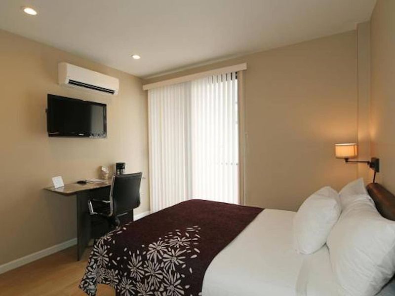 Hotel Photo 11