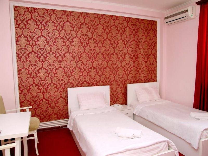 Hotel Photo 5