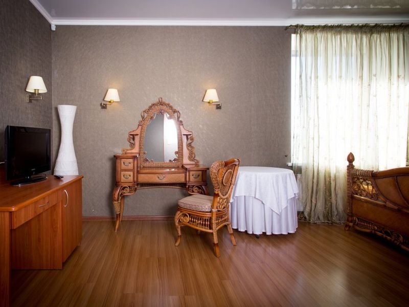 Hotel Photo 12