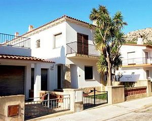 RVHotels Apartamentos Villas Piscis LEstartit Spain