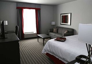 Фото отеля Hampton Inn Pearsall
