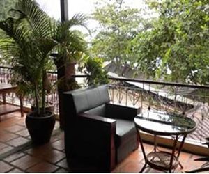 BEACH TOWN GUESTHOUSE Kep Cambodia