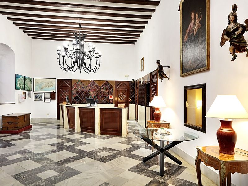 Hotel Photo 1