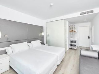 Hotel Astoria Playa - Adults Only