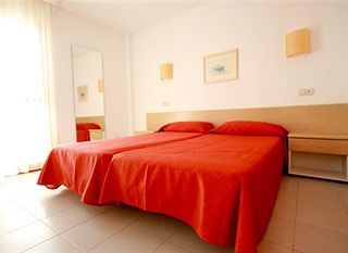 Apartamentos El Lago