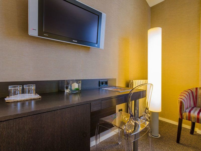 Hotel Photo 5