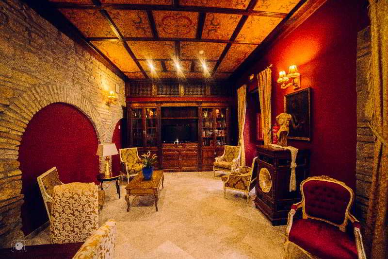 صورة الفندق 8