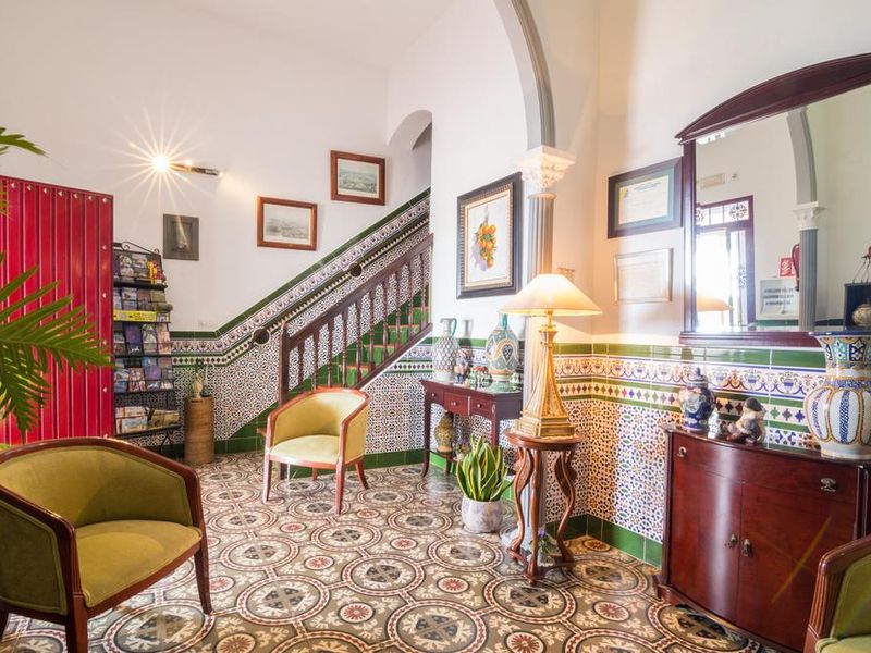 Hotel Photo 8