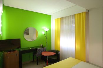 Hotel Photo 1