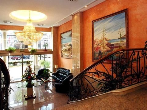 Hotel Photo 9