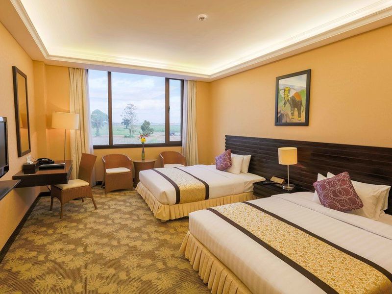 Hotel Photo 1