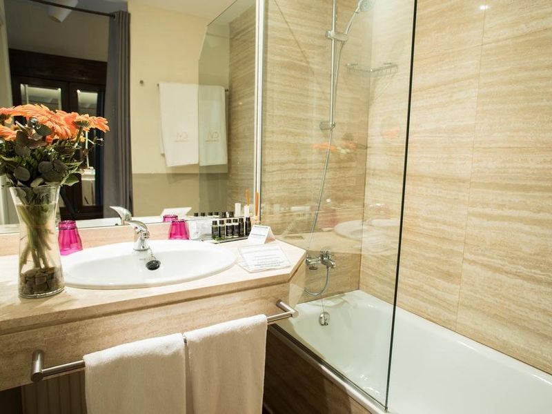 Hotel Photo 9
