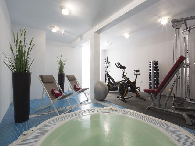 Hotel Photo 16
