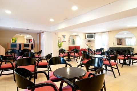 Hotel Photo 12