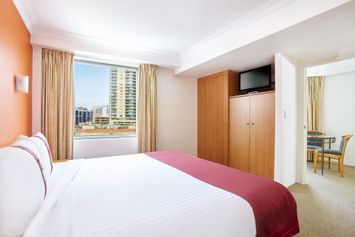 Holiday Inn Darling Harbour